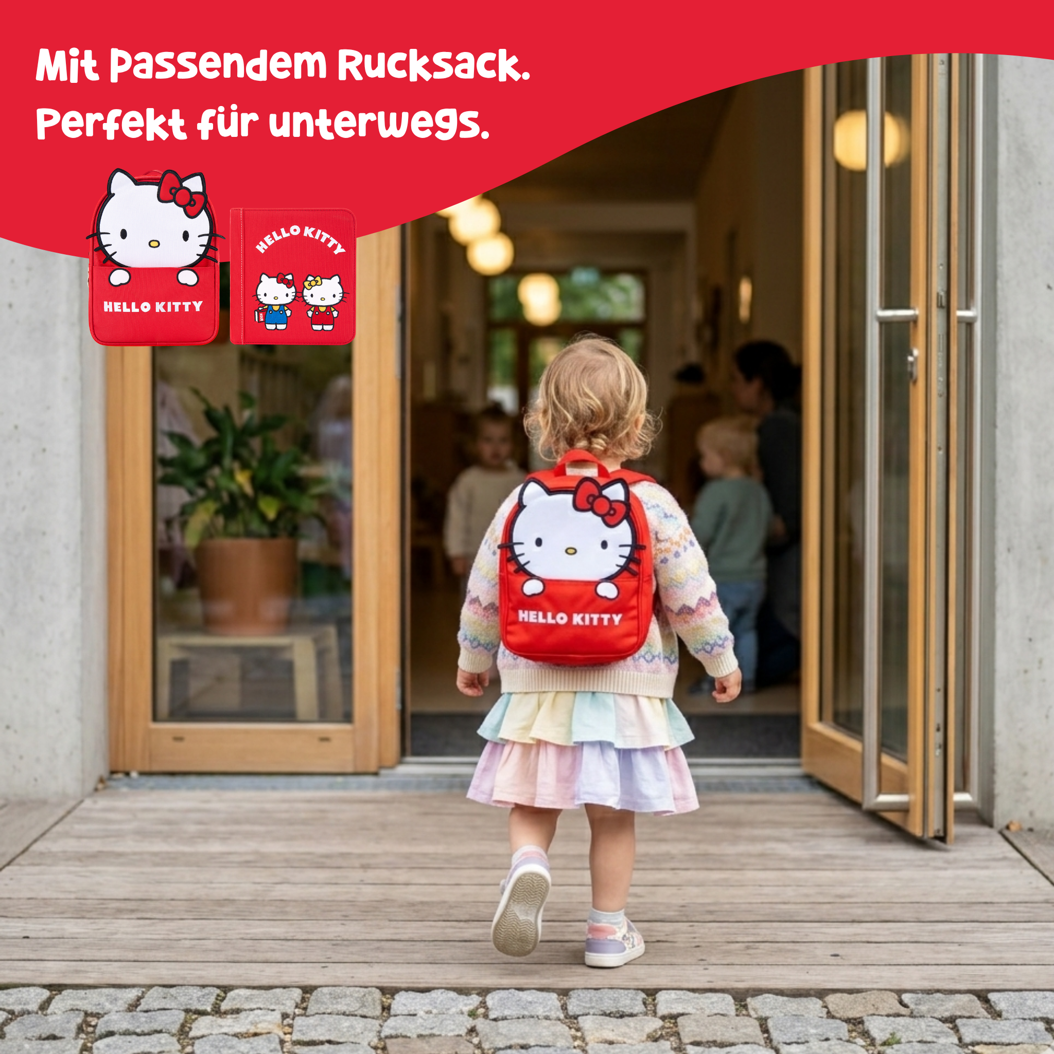 Kleinkind trägt den roten Hello Kitty-Rucksack unterwegs – Quiet Book mit passendem Rucksack ab 1 Jahr